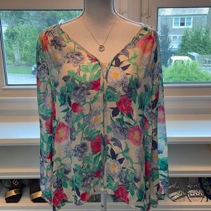 Joie Blouse, Excellent Condition.        (56)